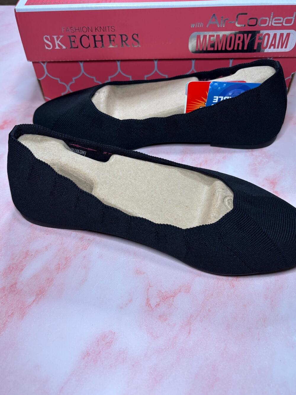 Sketchers Woman’s Cleo Bewitch Ballet Flat Black Size 6 Wide Vegan 48885W Black